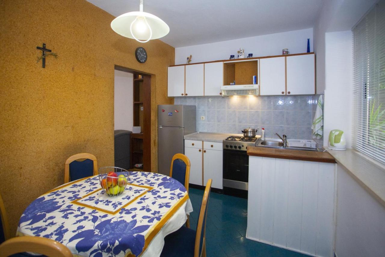 Apartments With A Parking Space Podgora, Makarska - 12816 Exterior photo