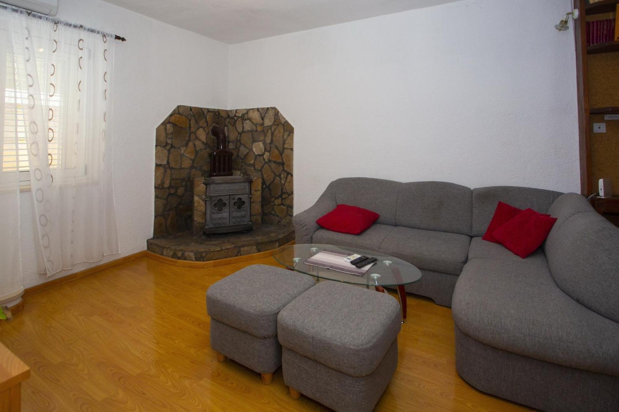 Apartments With A Parking Space Podgora, Makarska - 12816 Room photo